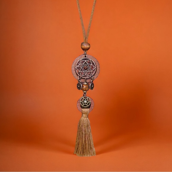 Boho Ladies 1 Pendant‎ Wooden Cut Out Necklace Round Hollow Set White Flower - Picture 7 of 10